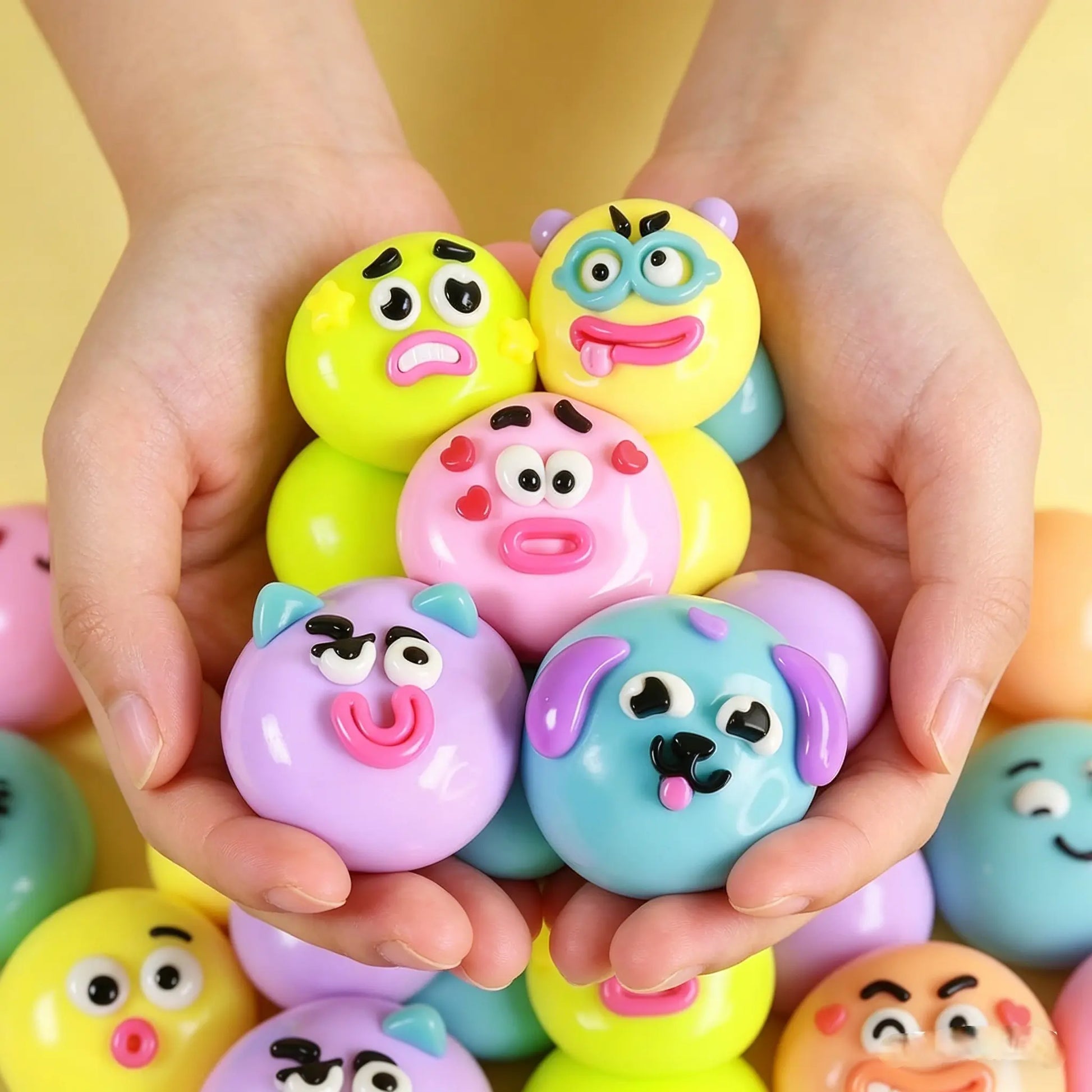 Smushers Squishy Cutie Toy - Multisensory Stress Relief Dog Face Swap, Soft Moldable Design, Safe Maltose Material, Portable Anxiety Relief and Party Favors