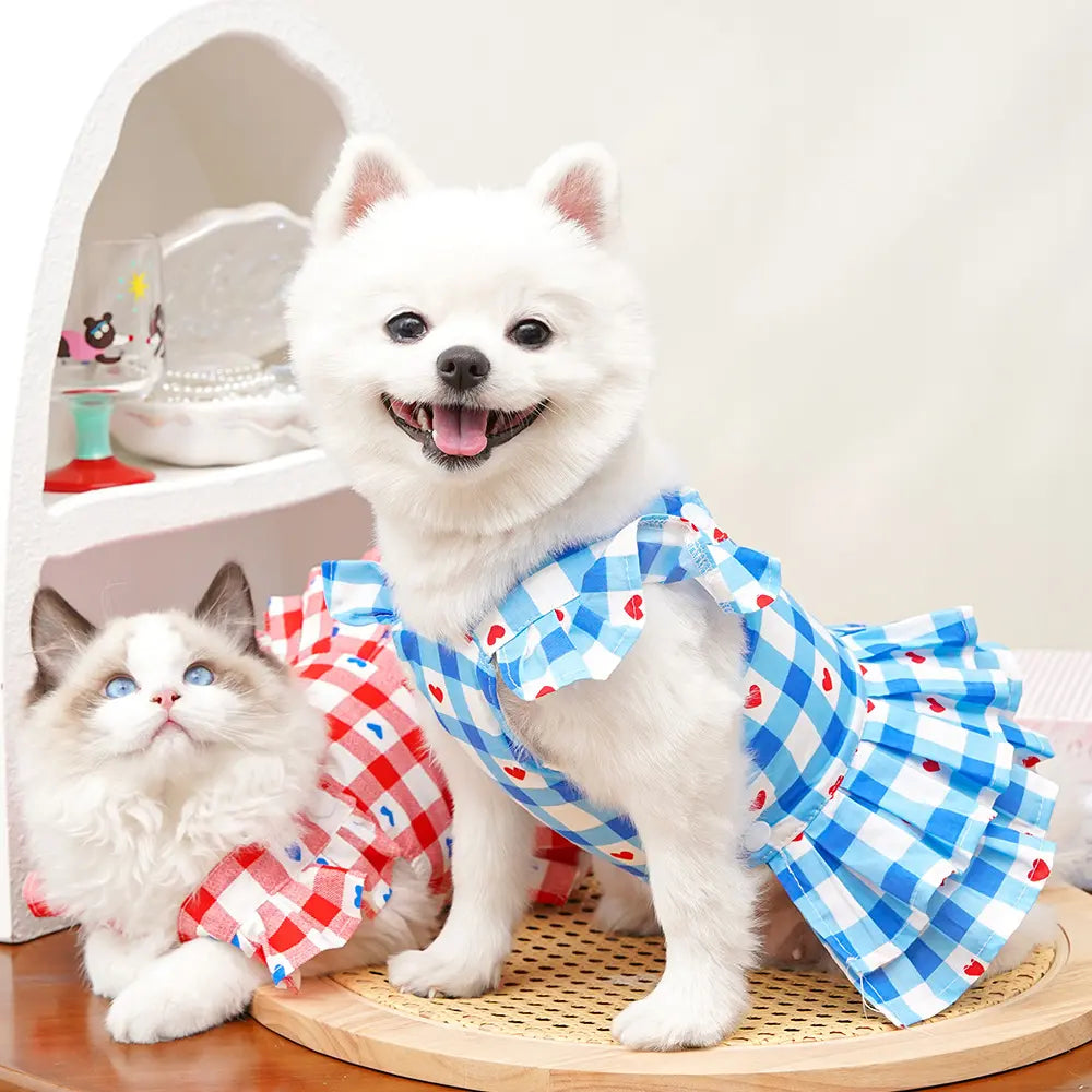 Elegant Pet Apparel for Dogs and Cats - Sleeveless Princess Dress with Flying Sleeves, Plaid Love Pattern, Breathable Fabric, Includes Leash Ring D00042